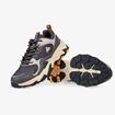 کفش طبیعت‌گردی مردانه رنگ خاکستری برند QD با طراحی مقاوم و زیره ضد لغزش مخصوص مسیرهای ناهموار