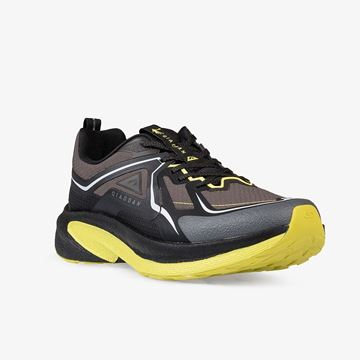 کفش دویدن مردانه خاکستری برند QD با طراحی مدرن و زیره مقاوم، راحتی و ثبات لازم برای دویدن‌های طولانی را فراهم می‌کند. این کفش سبک، تنفس‌پذیر و با جذب ضربه عالی مناسب ورزشکاران حرفه‌ای و آماتور است. کفش دویدن مردانه، کفش خاکستری مردانه، کفش ورزشی QD، کفش رانینگ خاکستری، کفش مخصوص دویدن، کفش سبک و راحت، کفش جذب ضربه، کفش مردانه ورزشی کفش دویدن مردانه مشکی برند QD با طراحی حرفه‌ای و فناوری جذب ضربه مناسب برای دویدن و تمرینات ورزشی روزانه