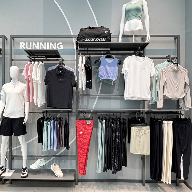 فضای فروشگاه QD در بندرعباس